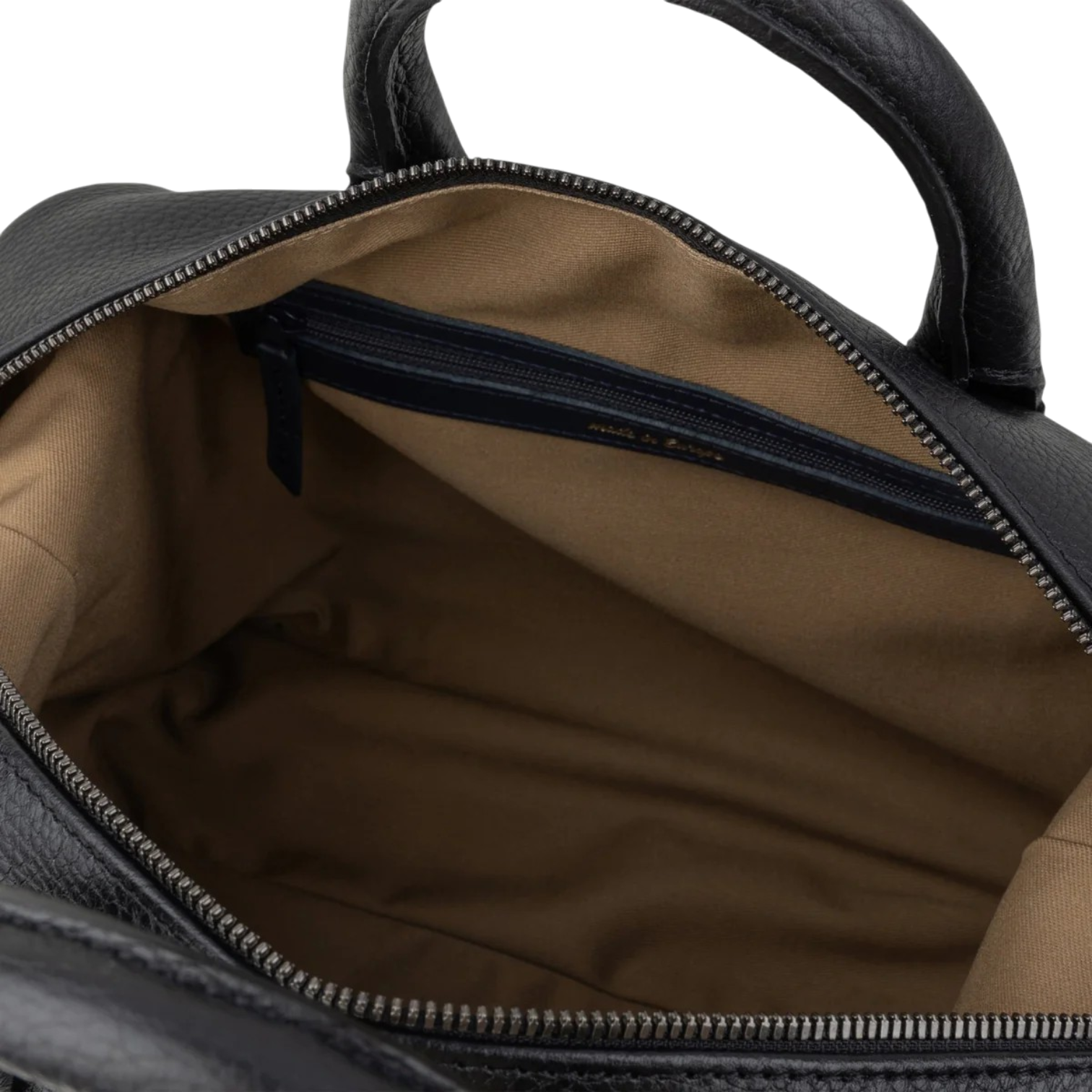 Day Tripper Gun in Black